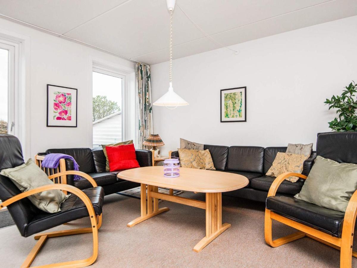 6 Person Holiday Home In R M Sønderby Kültér fotó