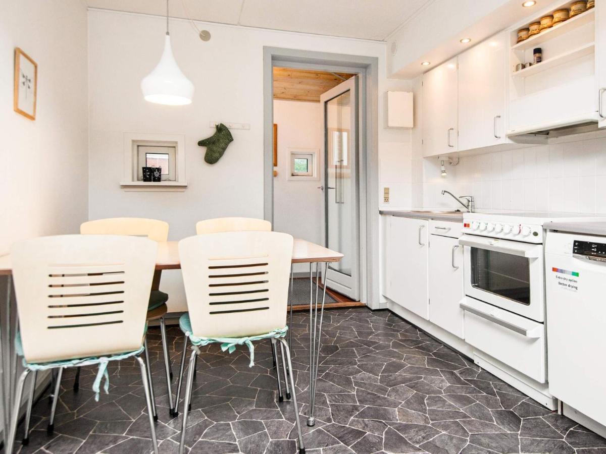 6 Person Holiday Home In R M Sønderby Kültér fotó