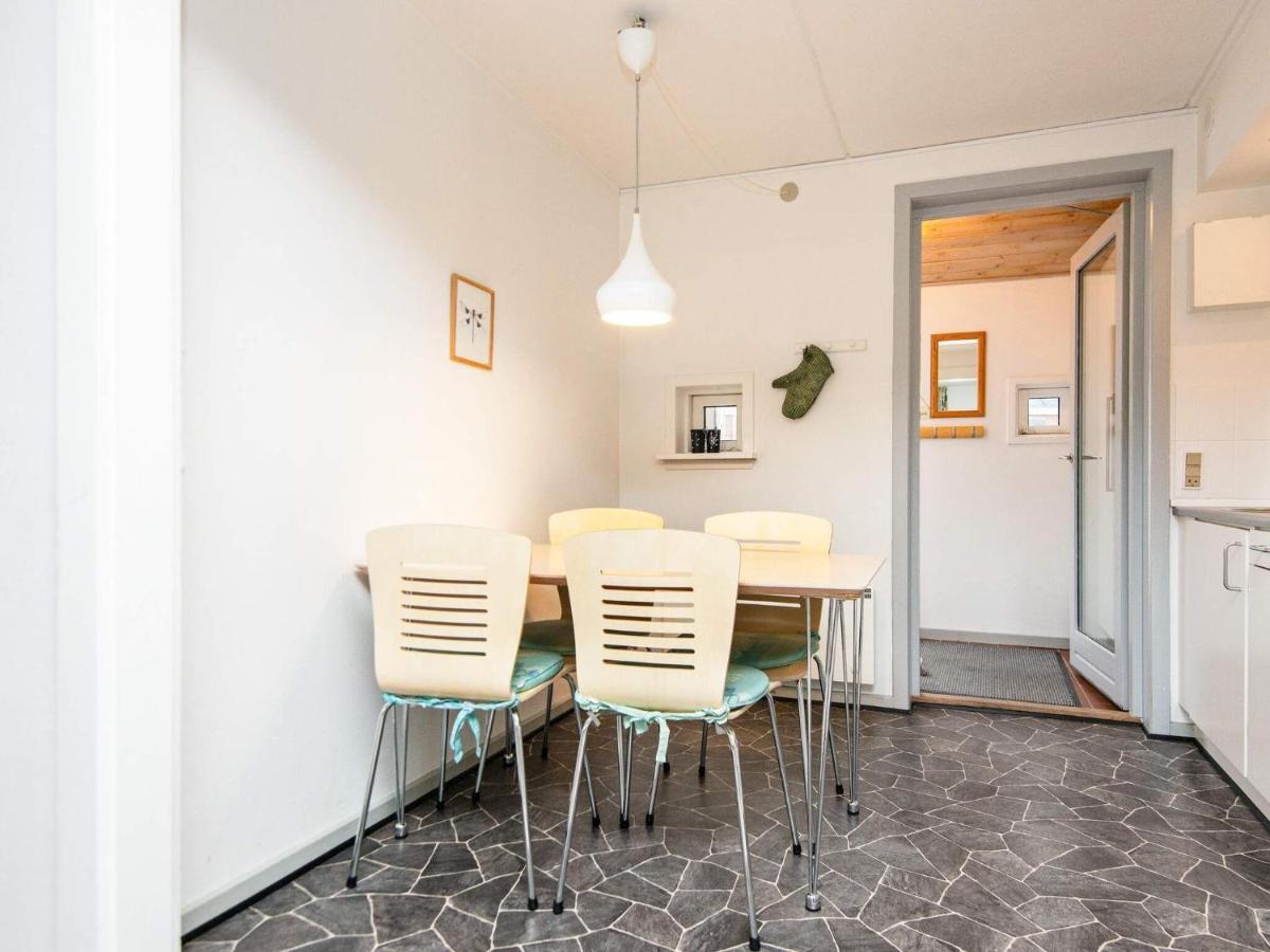 6 Person Holiday Home In R M Sønderby Kültér fotó